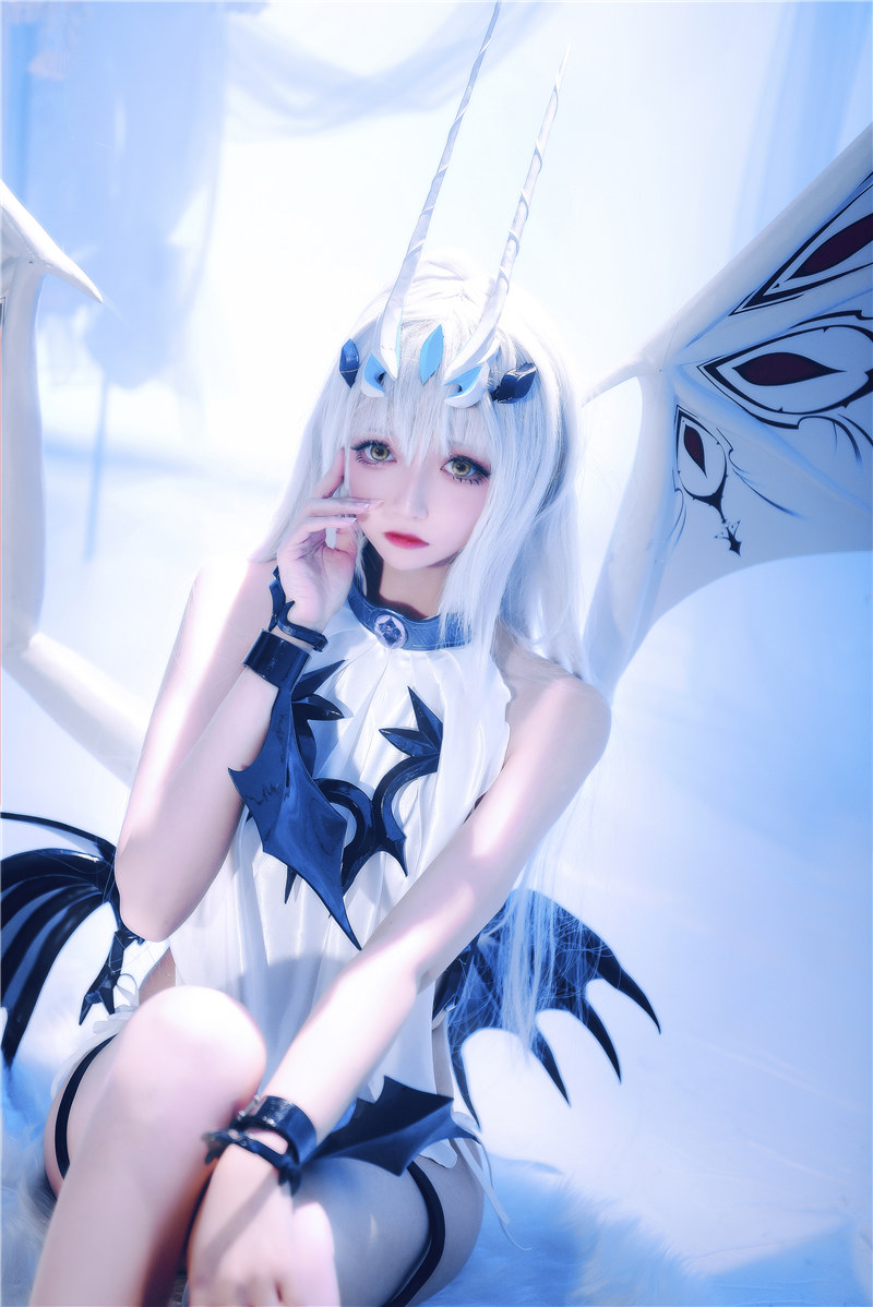 小野寺地瓜 妖兰满破 [17P-150MB]