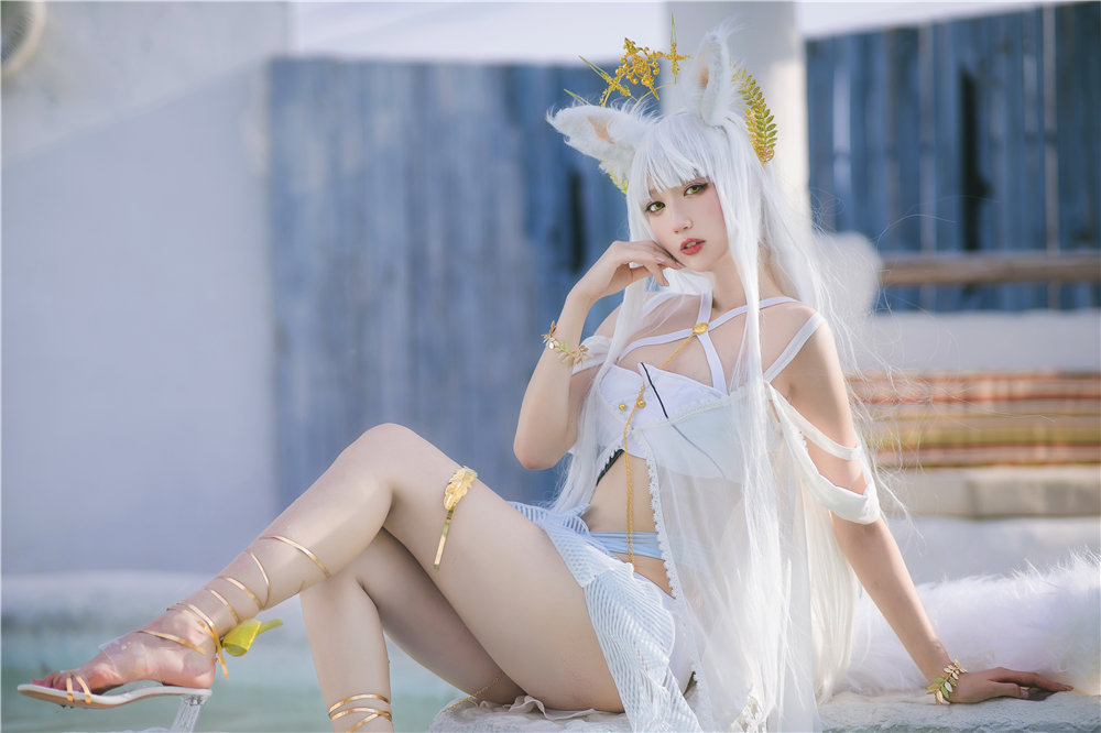 周叽是可爱兔兔 白金泳装[23P-339MB]