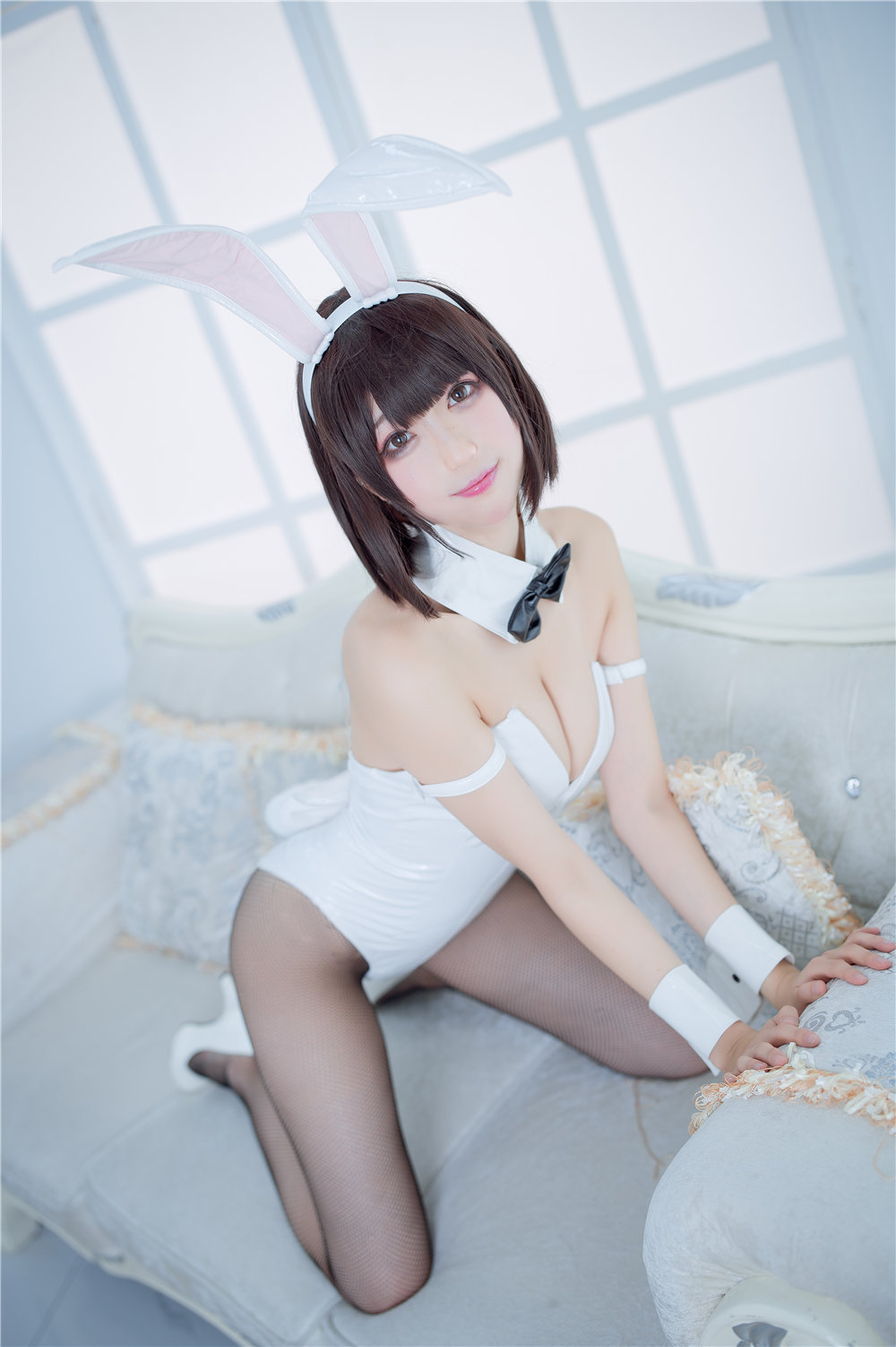 周叽是可爱兔兔 加藤惠兔女郎[32P-346MB]