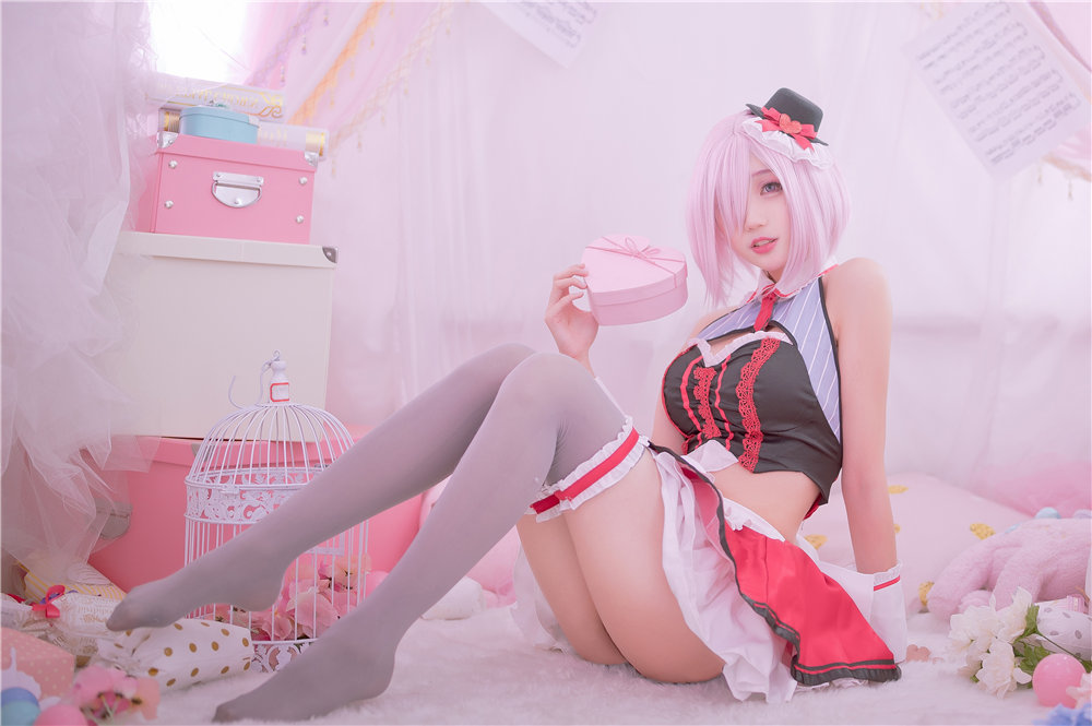 周叽是可爱兔兔 玛修情人节[24P-220MB]