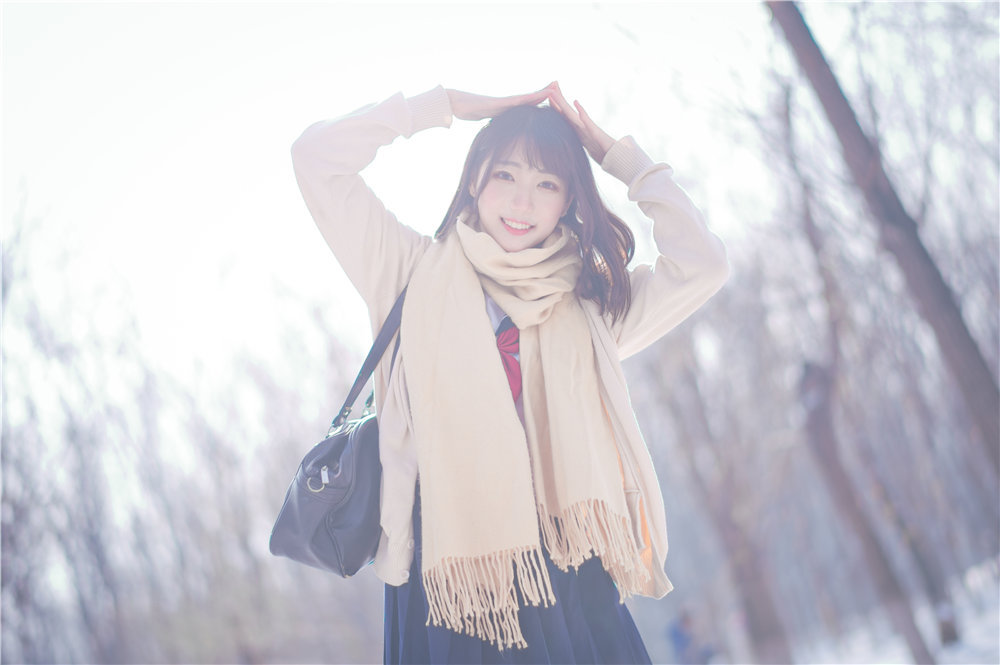 周叽是可爱兔兔 雪景jk[15P-130MB]