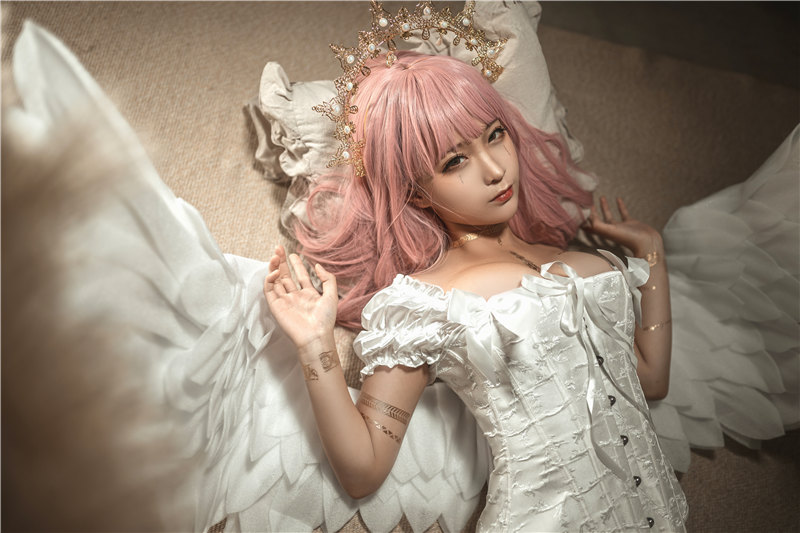 蠢沫沫 圣天使 [40P-410MB]