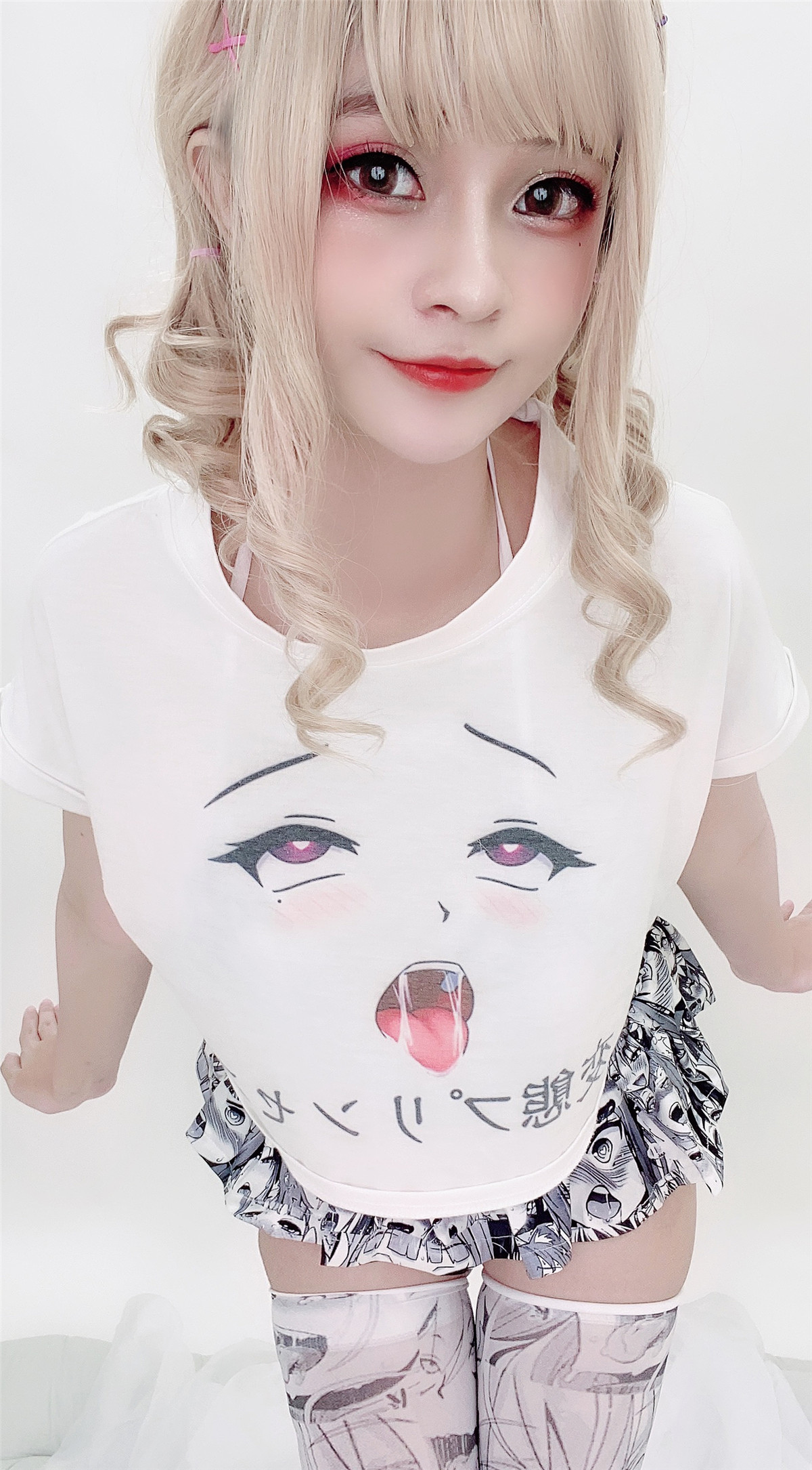 Azami 阿黑颜衣服[17P-52MB]