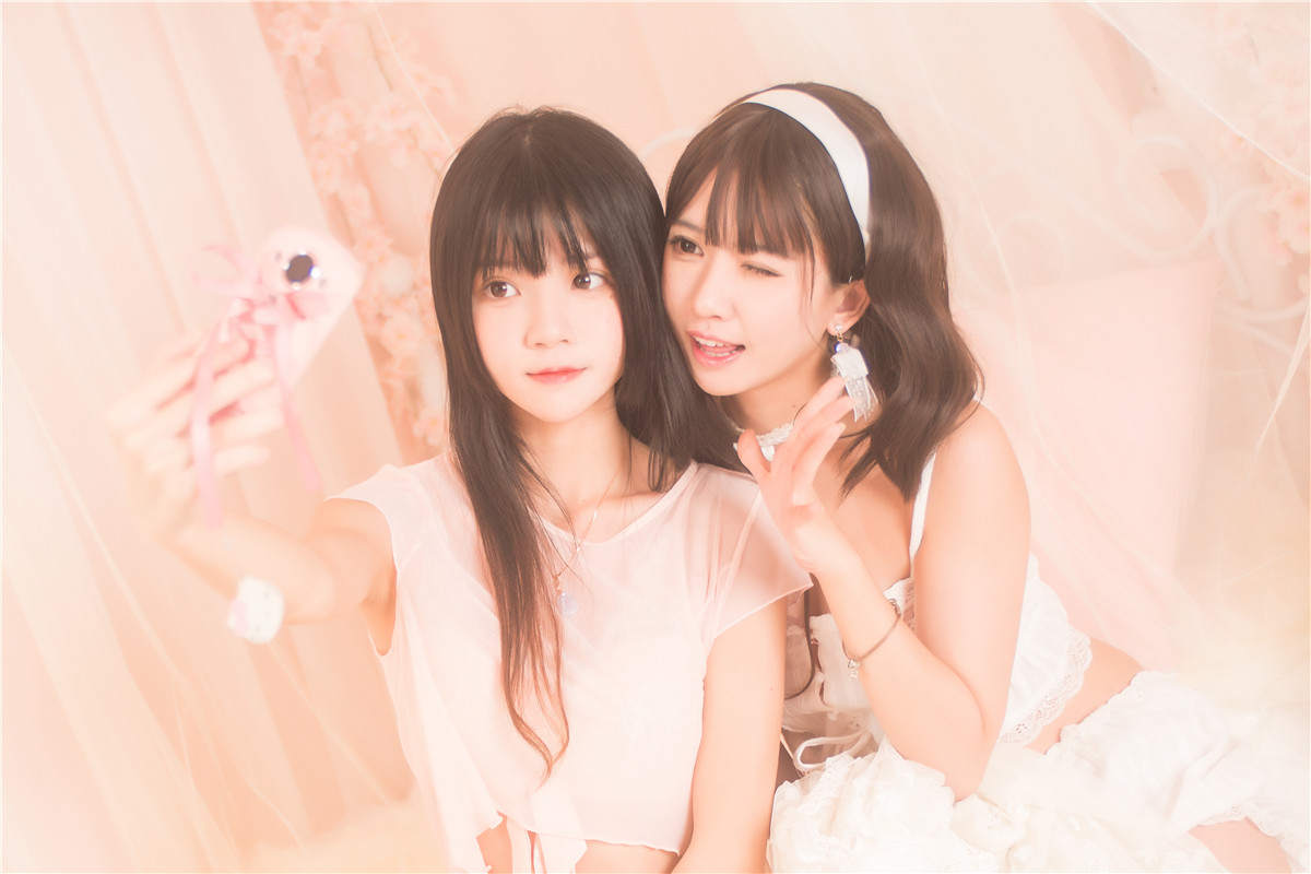 桜桃喵&鳗鱼霏儿 百合 [20P-253MB]