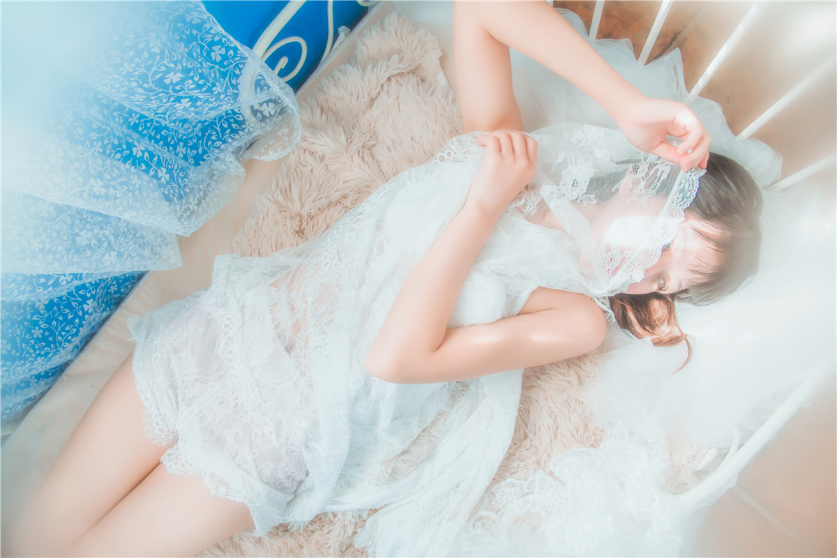 桜桃喵 小少女 少女私房 [50P-442MB]