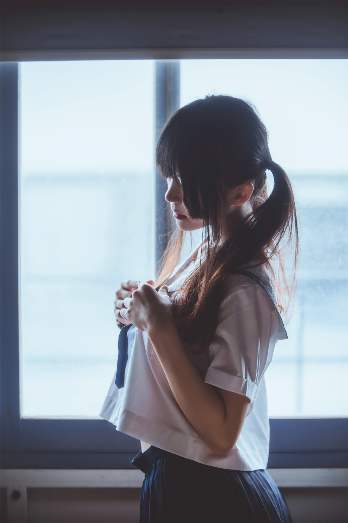 桜桃喵 蓝白水手服 [39P-290MB]