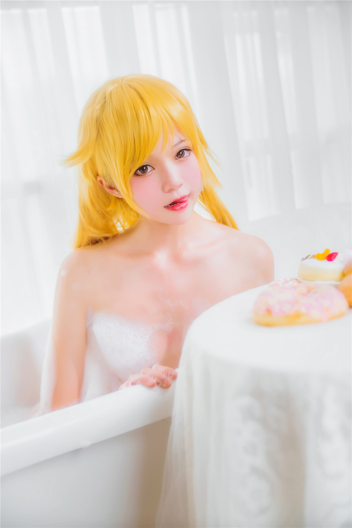 桜桃喵 小忍浴缸 [50P-380MB]