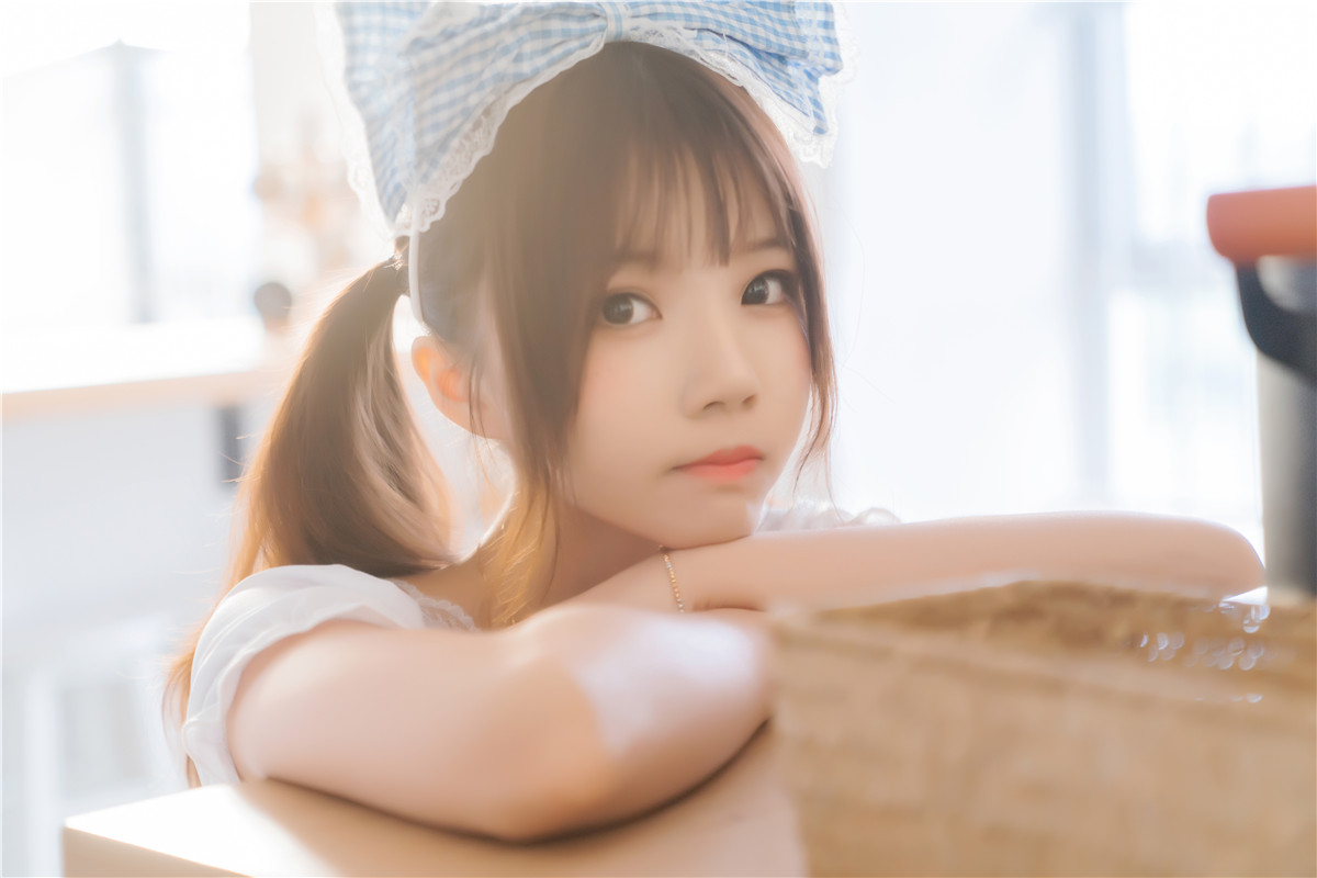 桜桃喵 小黑 [32P-518MB]