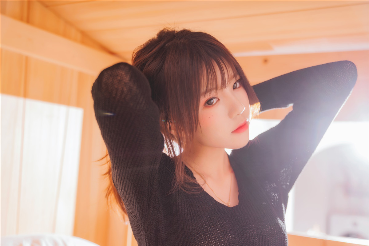 桜桃喵 小白 [33P-534MB]