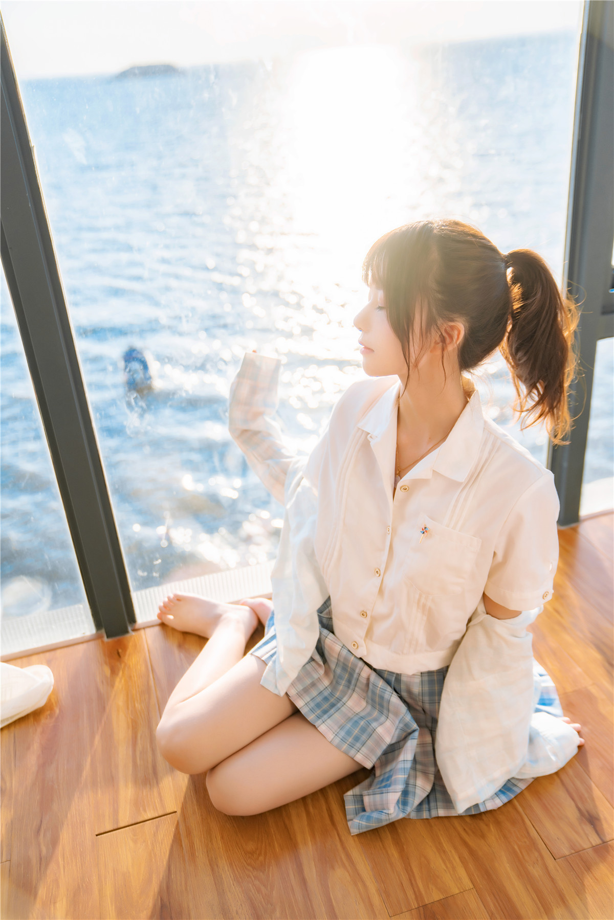 桜桃喵 感光 [30P-564MB]