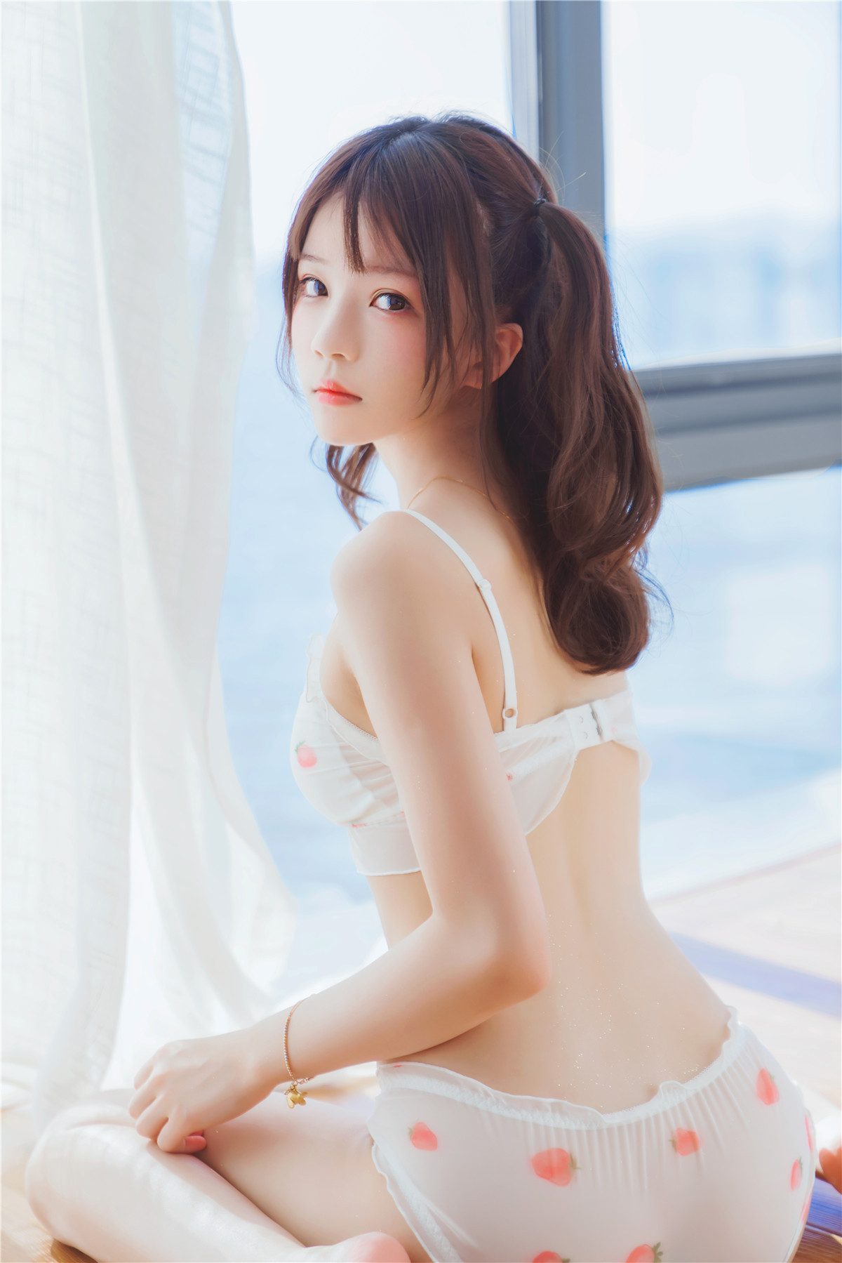 桜桃喵 小草莓 [47P-689MB]