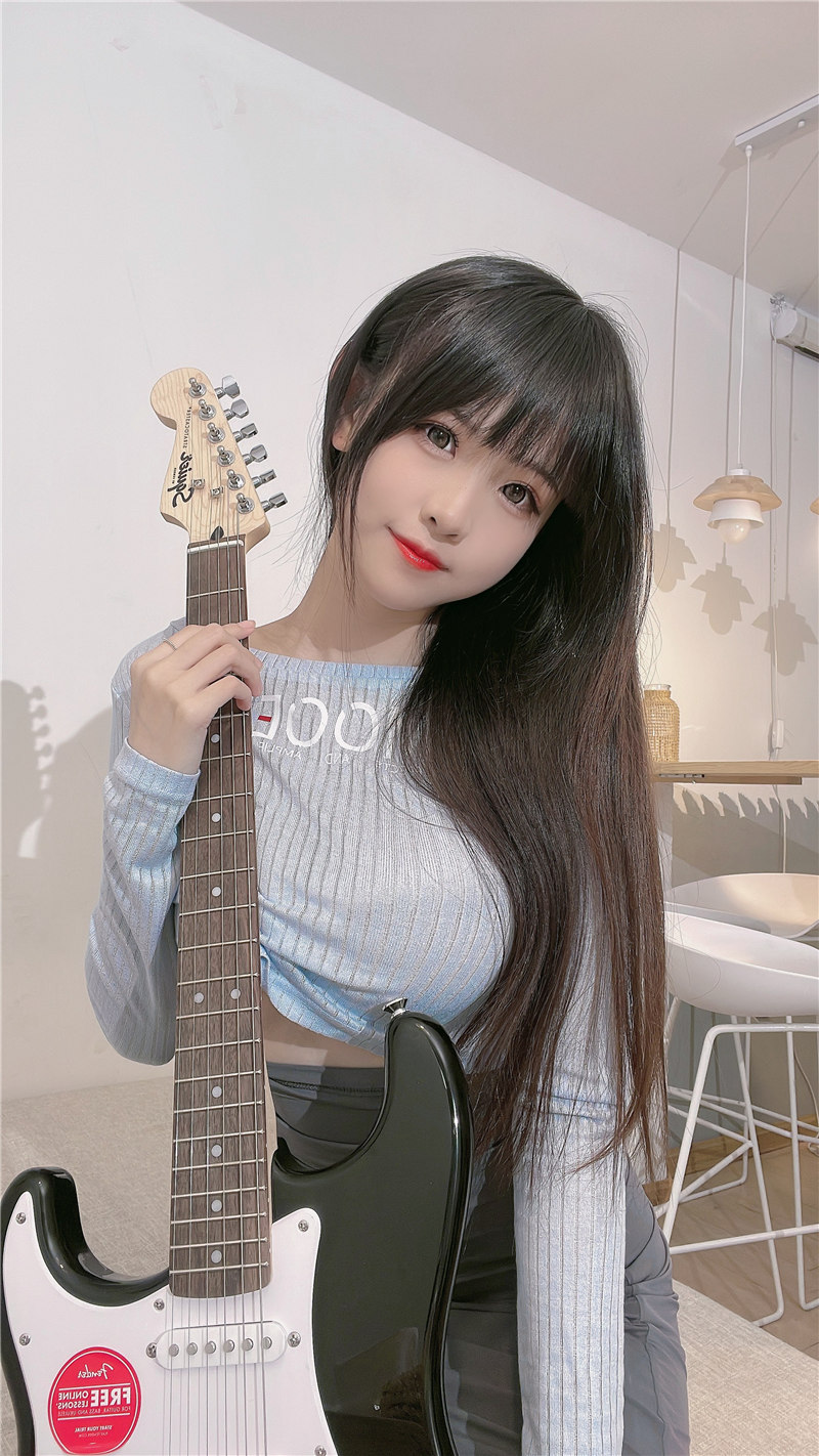 miko酱ww 吉他妹妹 [39P-199MB]