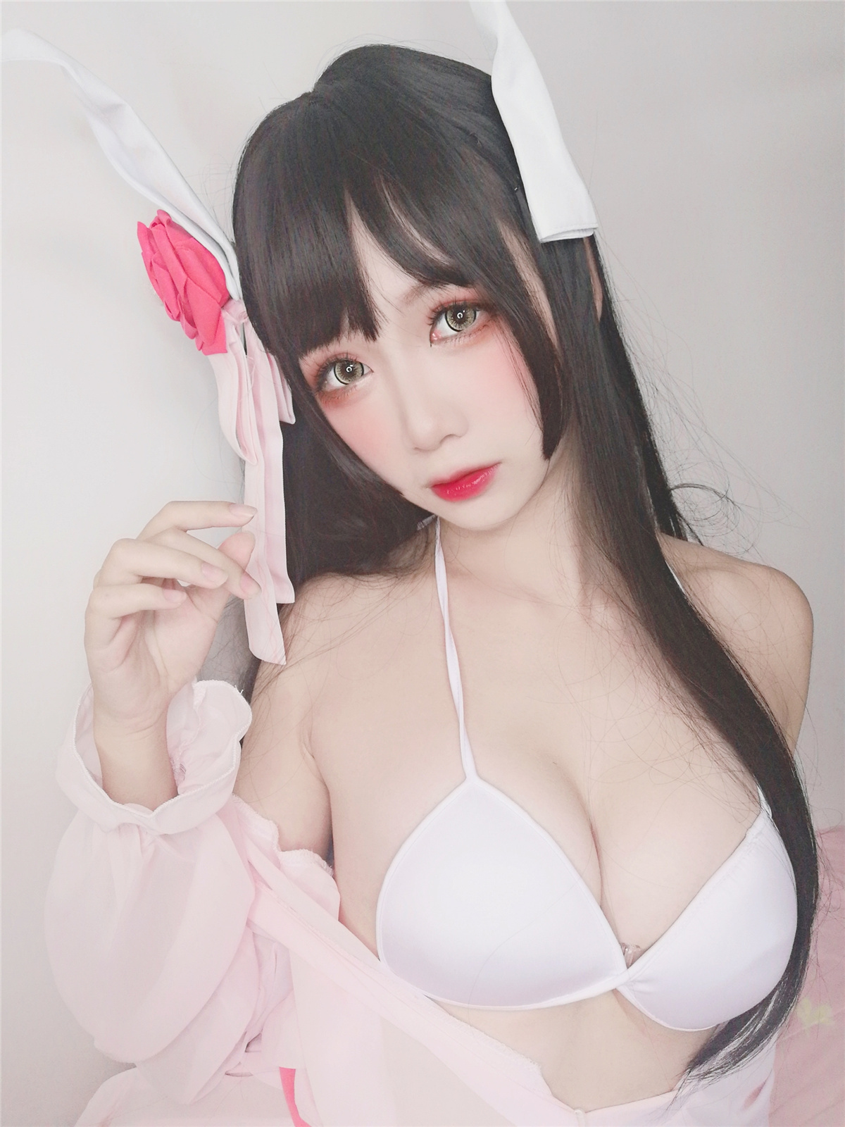 樱落酱w 鲟睡衣自拍[17P2V-40MB]