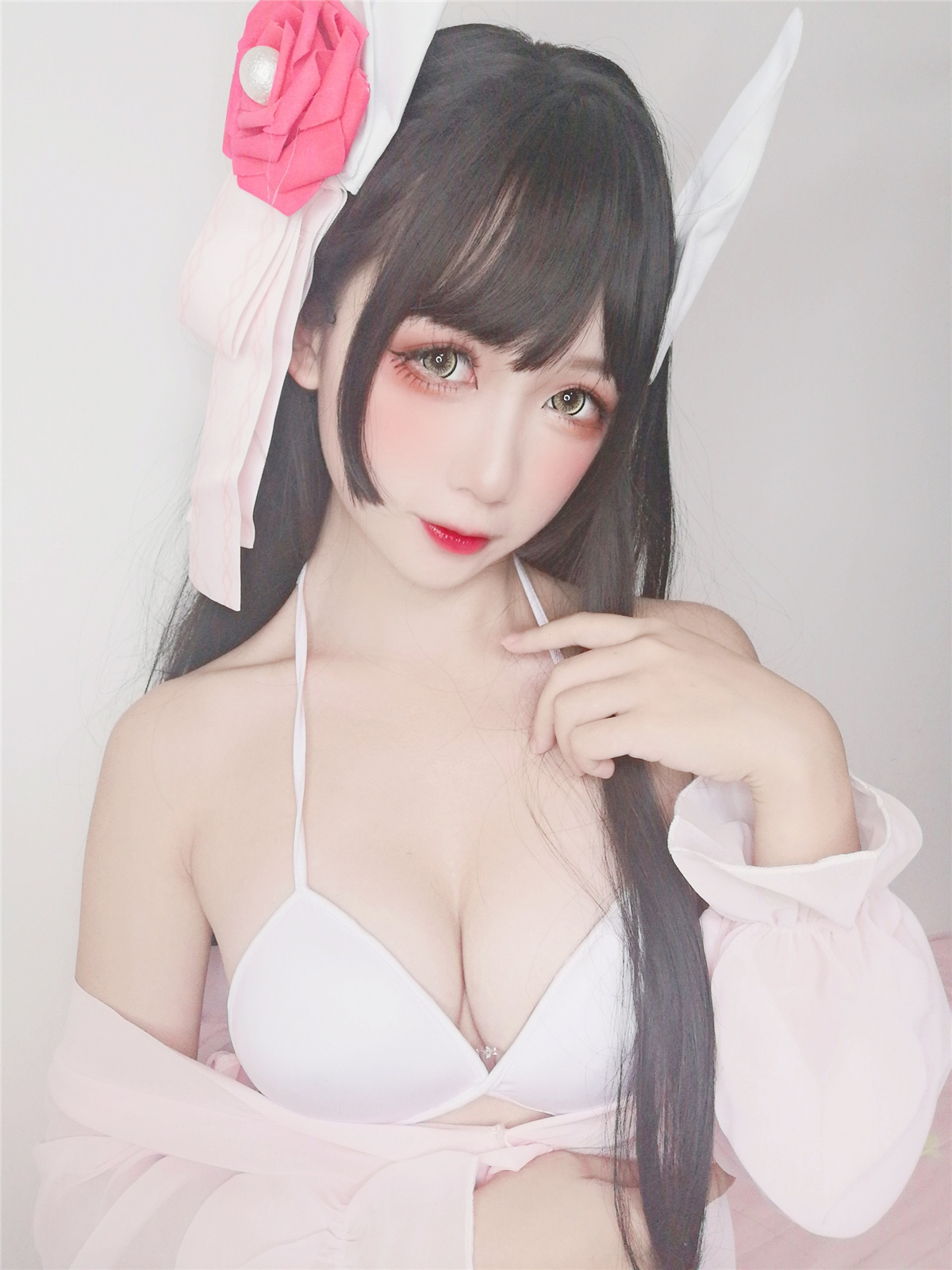 樱落酱w 鲟睡衣自拍[17P2V-40MB]