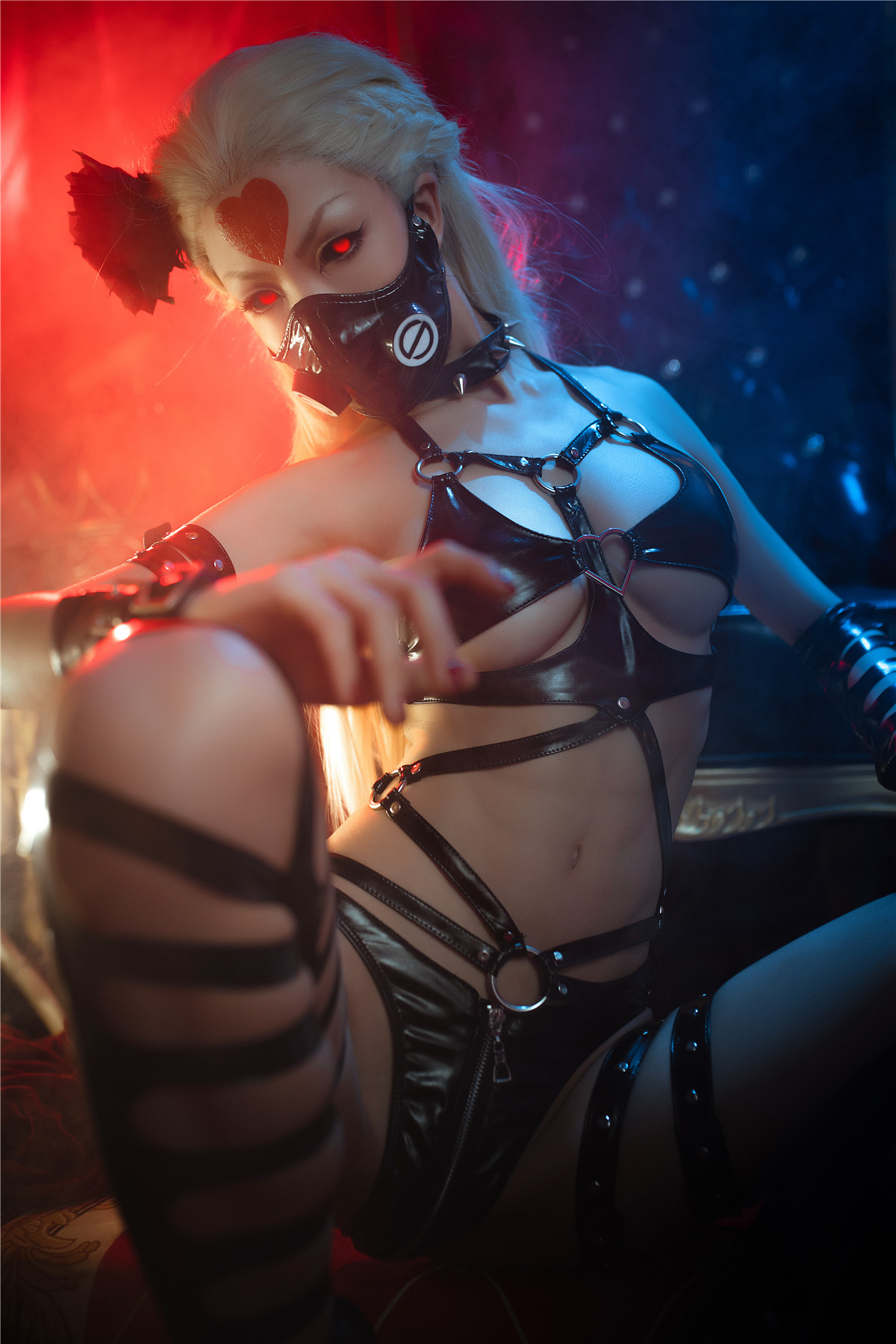 水淼aqua 一拳超人 弩S [25P-242M]