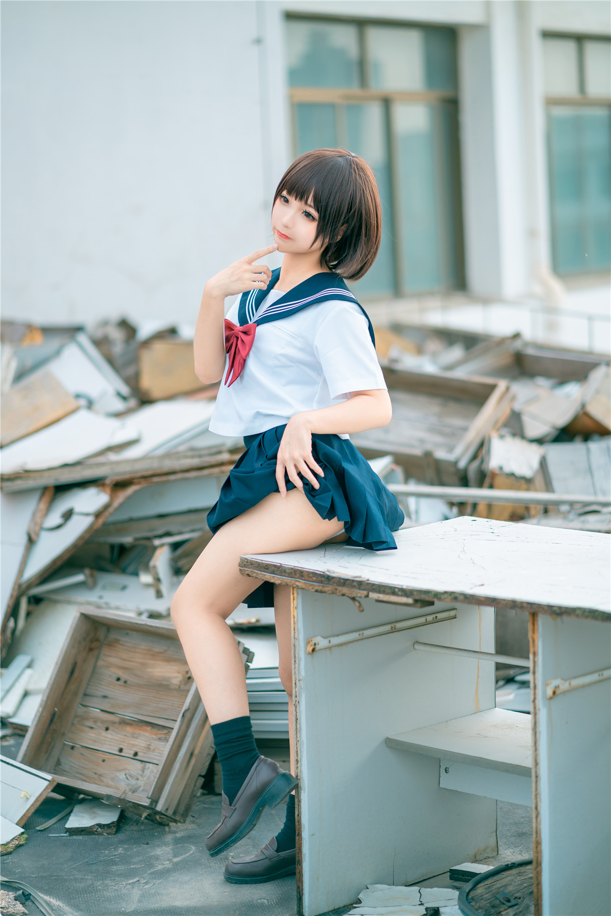 蠢沫沫 天台JK [40P-443MB]