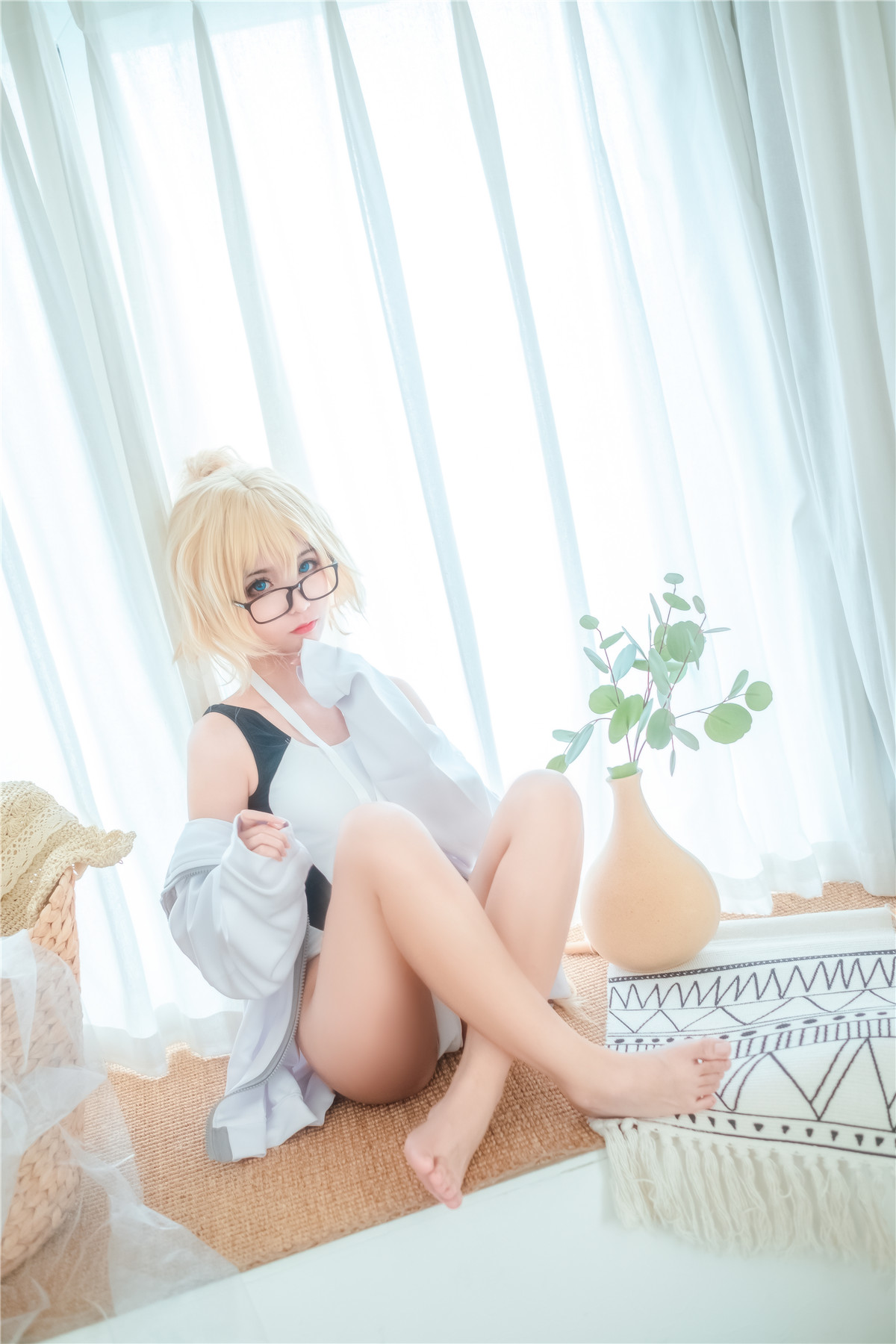 蠢沫沫 贞德 [40P-344MB]