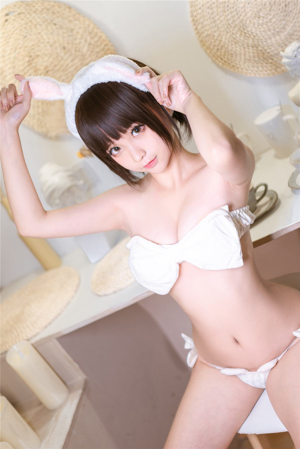 蠢沫沫 蝴蝶结内衣[40P-387MB]