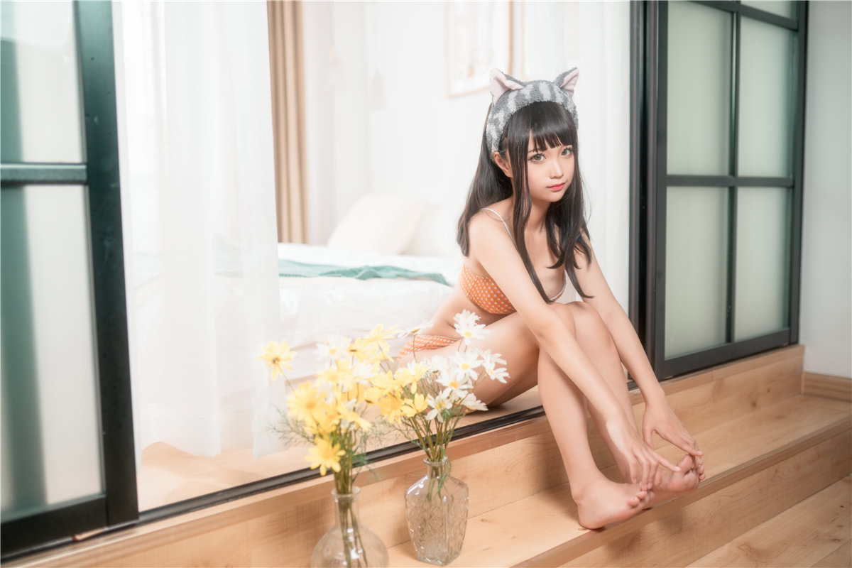 蠢沫沫 黄内衣[40P-258MB]