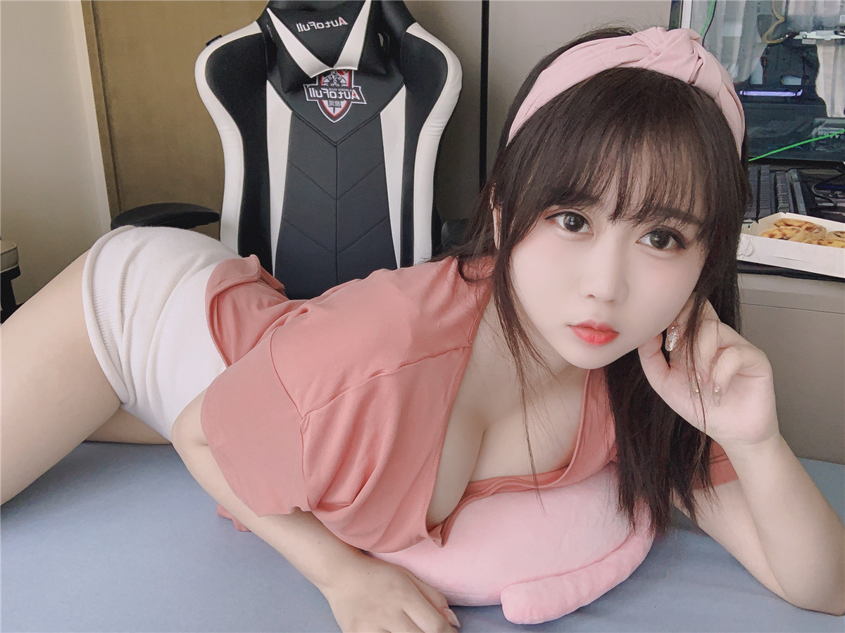 是依酱吖 宅女日常[31P-52MB]