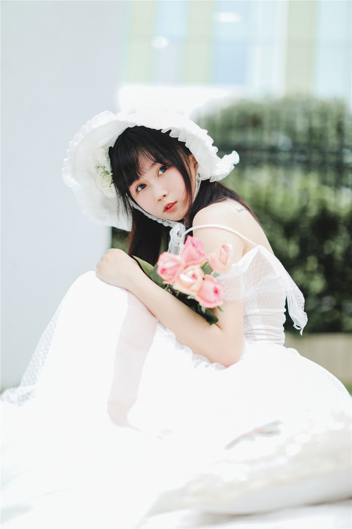 是依酱吖 依酱私人拍摄图[30P-165MB]