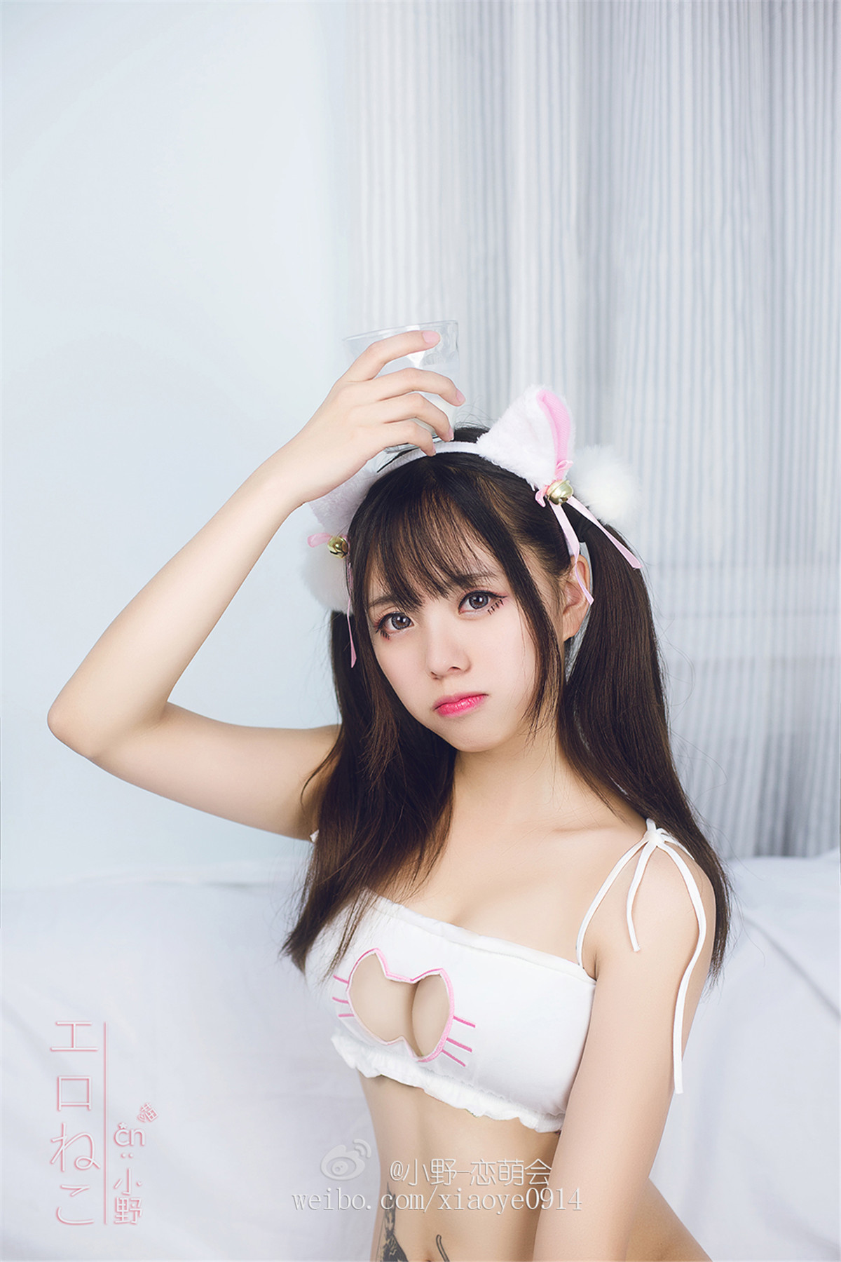 小野妹子w 开胸猫 [9P-5MB]