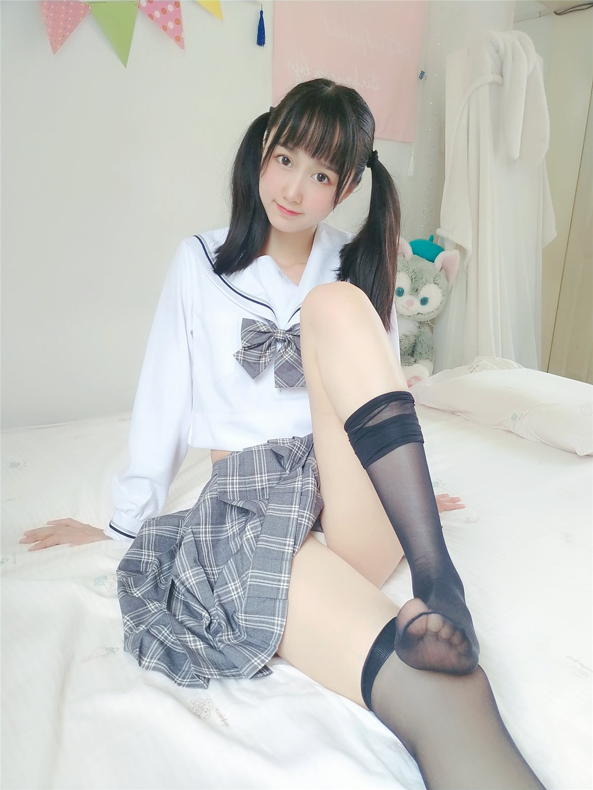 木棉棉OwO 灰格子jk[21P1V-96MB]