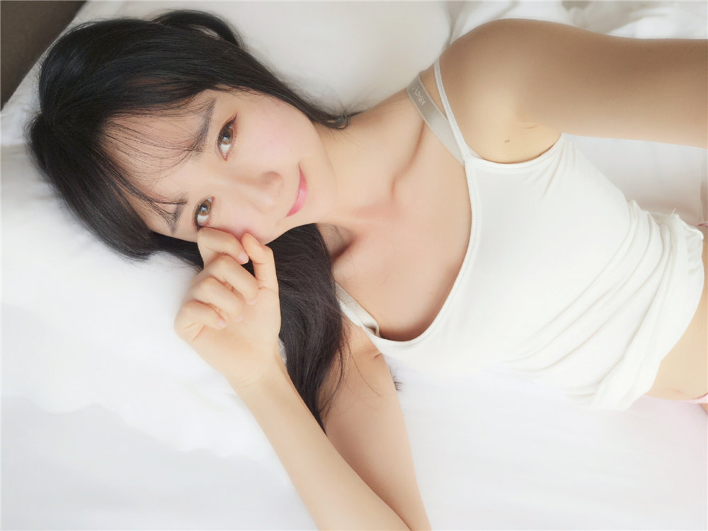 木棉棉OwO 白色背心[32P-53MB]