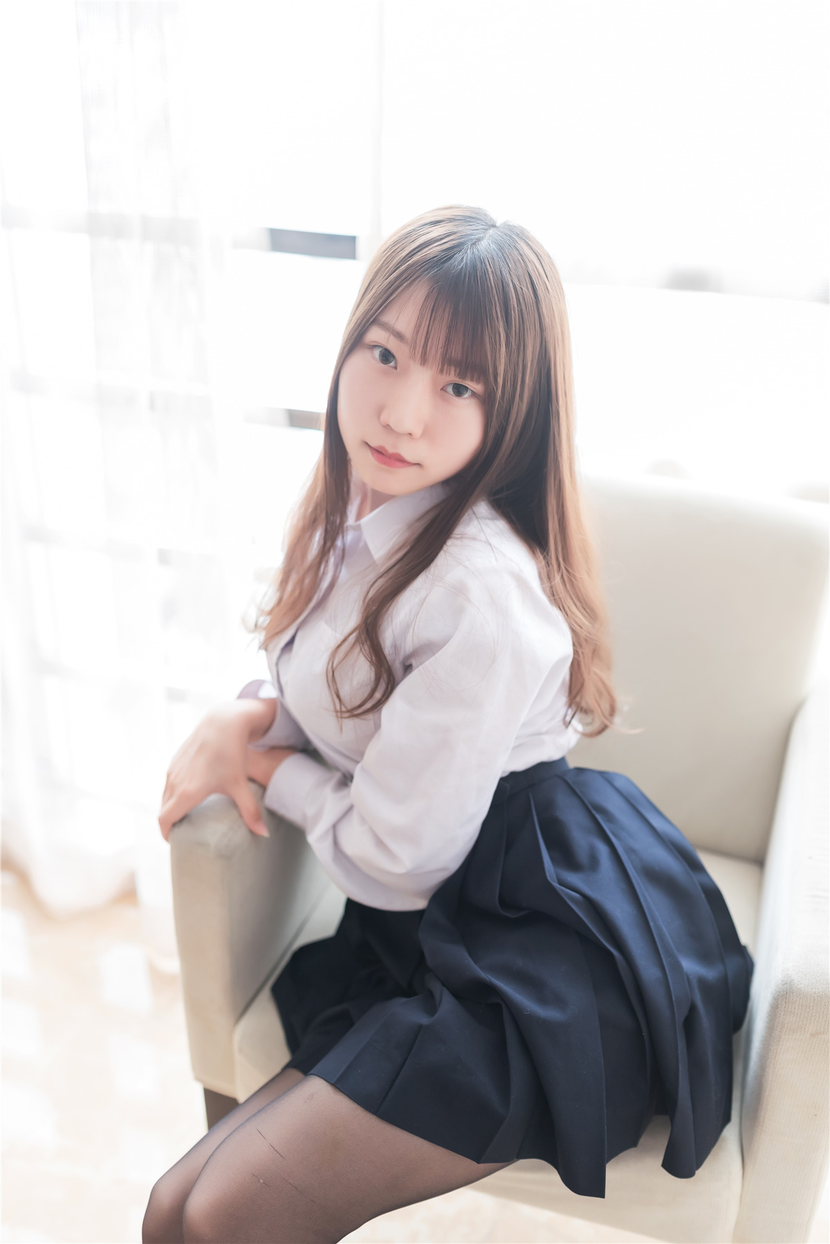 香草喵露露 黑丝萌妹[44P-194MB]