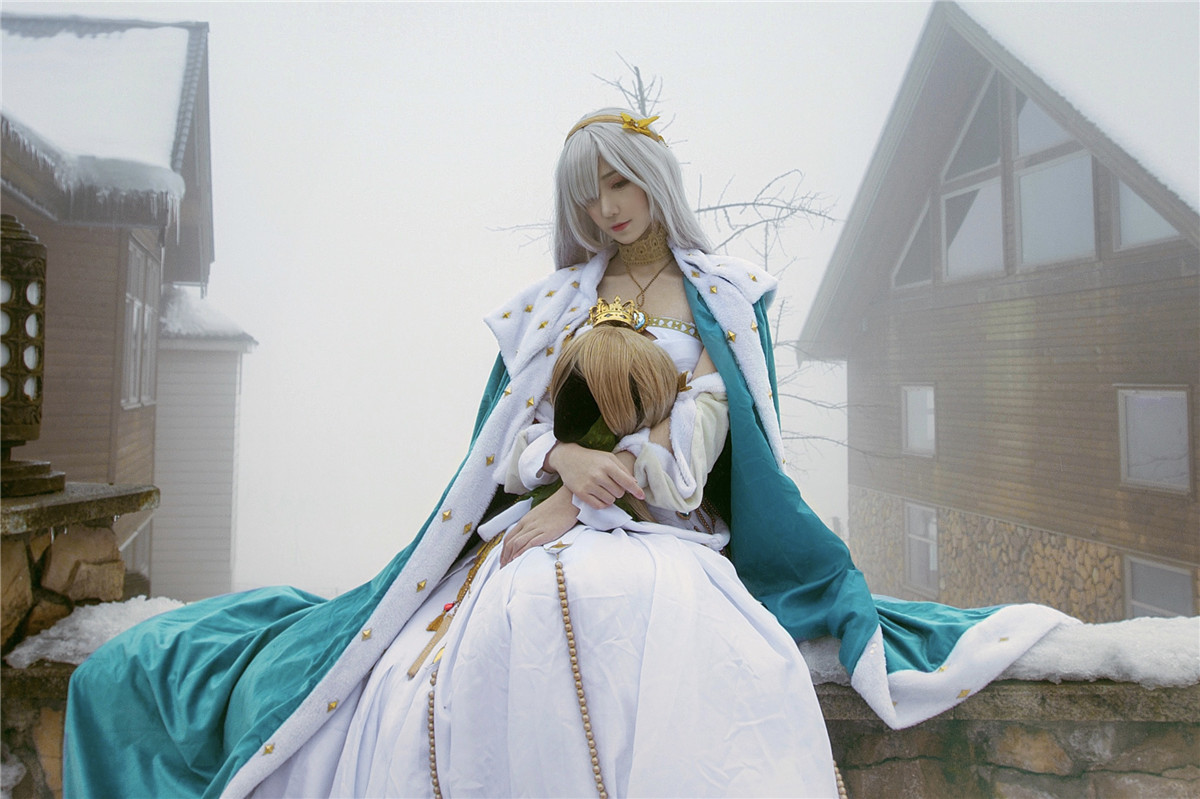 南桃Momoko 阿纳斯塔西娅皇女 [12P-28MB]