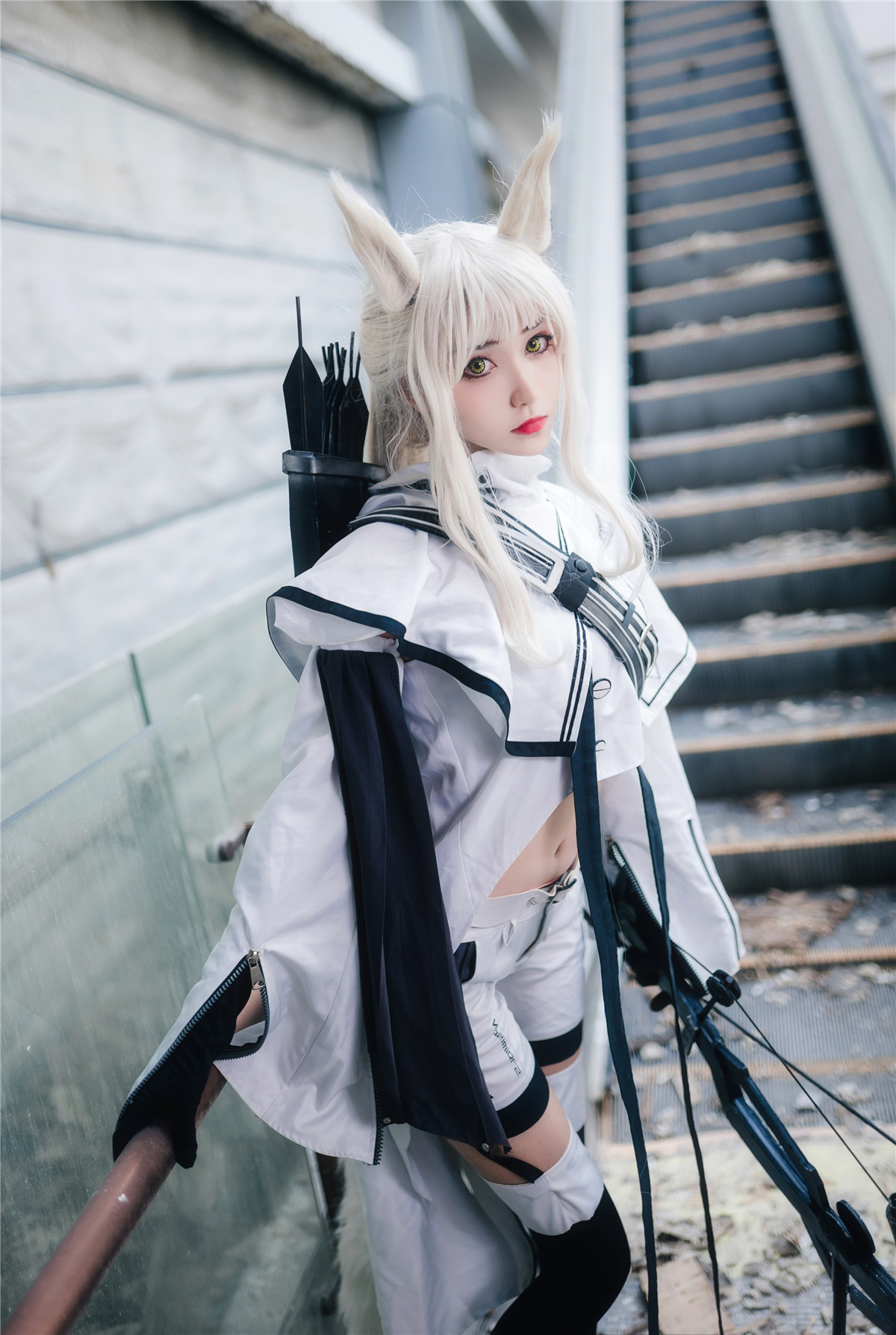 南桃Momoko 白金常服 [17P-34MB]