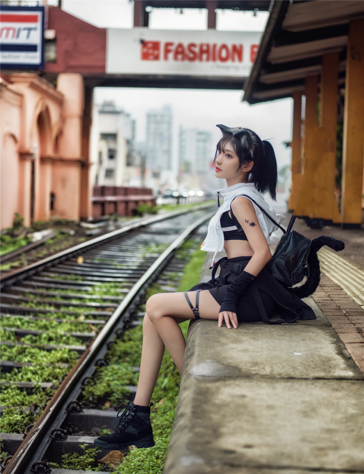 南桃Momoko 黑日常 [10P-16MB]