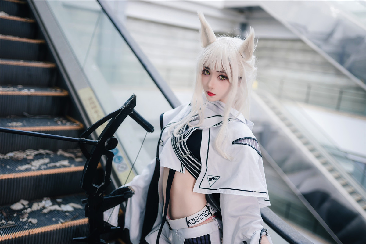 南桃Momoko 明日方舟2 [17P-34MB]