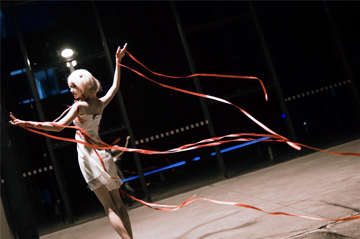 南桃Momoko 楪祈白裙 [9P-11MB]