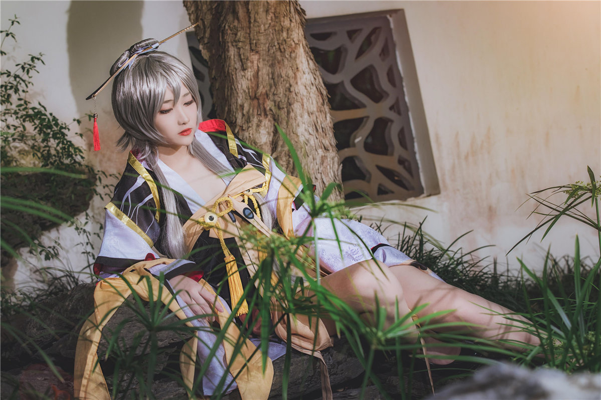 南桃Momoko 浮华 [16P-17MB]