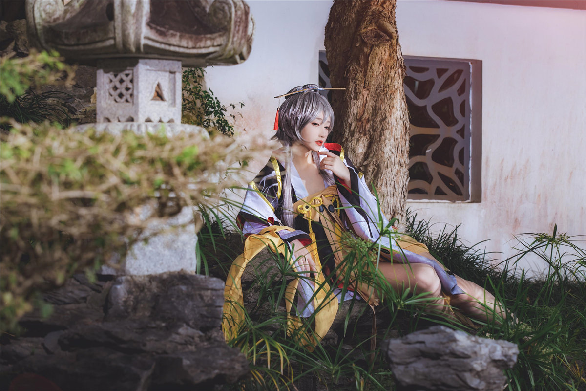 南桃Momoko 浮华 [16P-17MB]