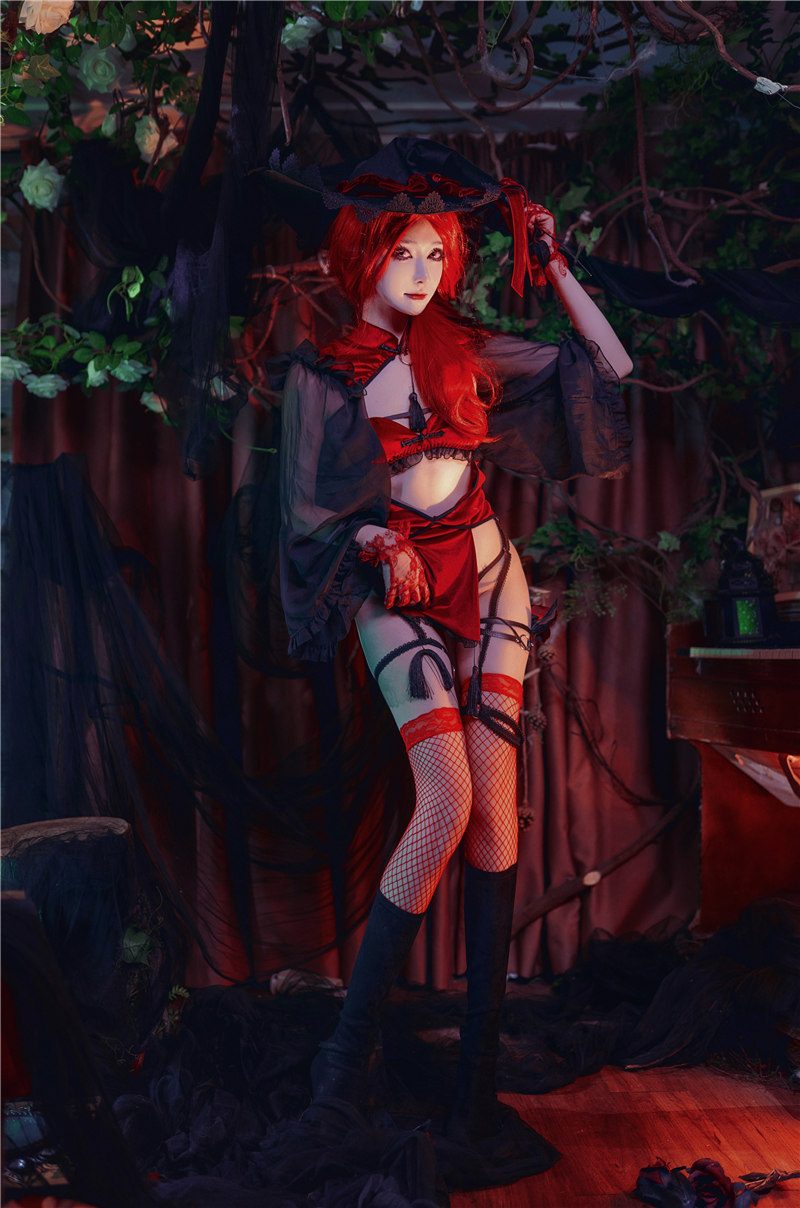 南桃Momoko 红女巫 [19P-162MB]