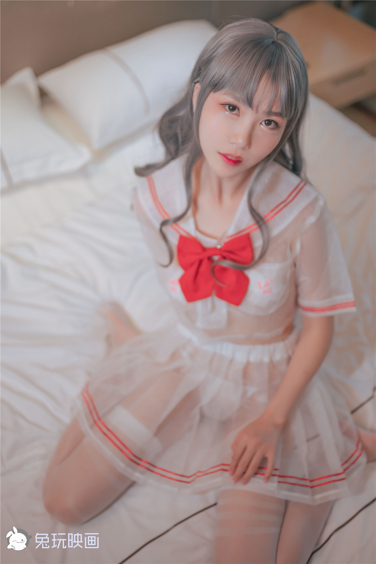 抖娘-利世 穿制服的小姐姐 [42P-293MB]