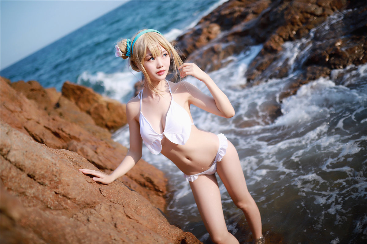 抖娘-利世 海边索米[30P-88MB]