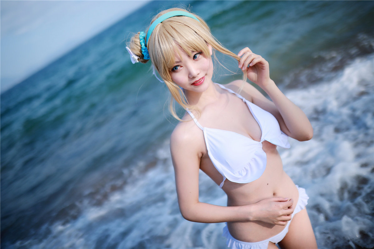 抖娘-利世 海边索米[30P-88MB]