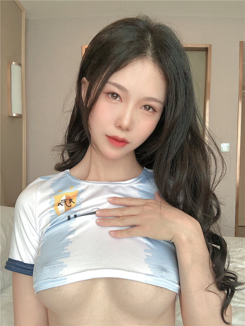 抖娘-利世 定制 足球宝贝[20P1V-235MB]