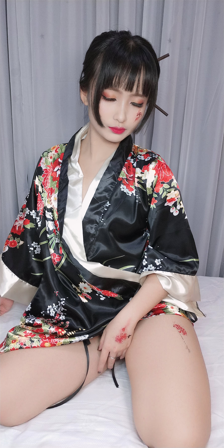 洛璃 LoLiSAMA 歌舞伎 [92P10V-393MB]