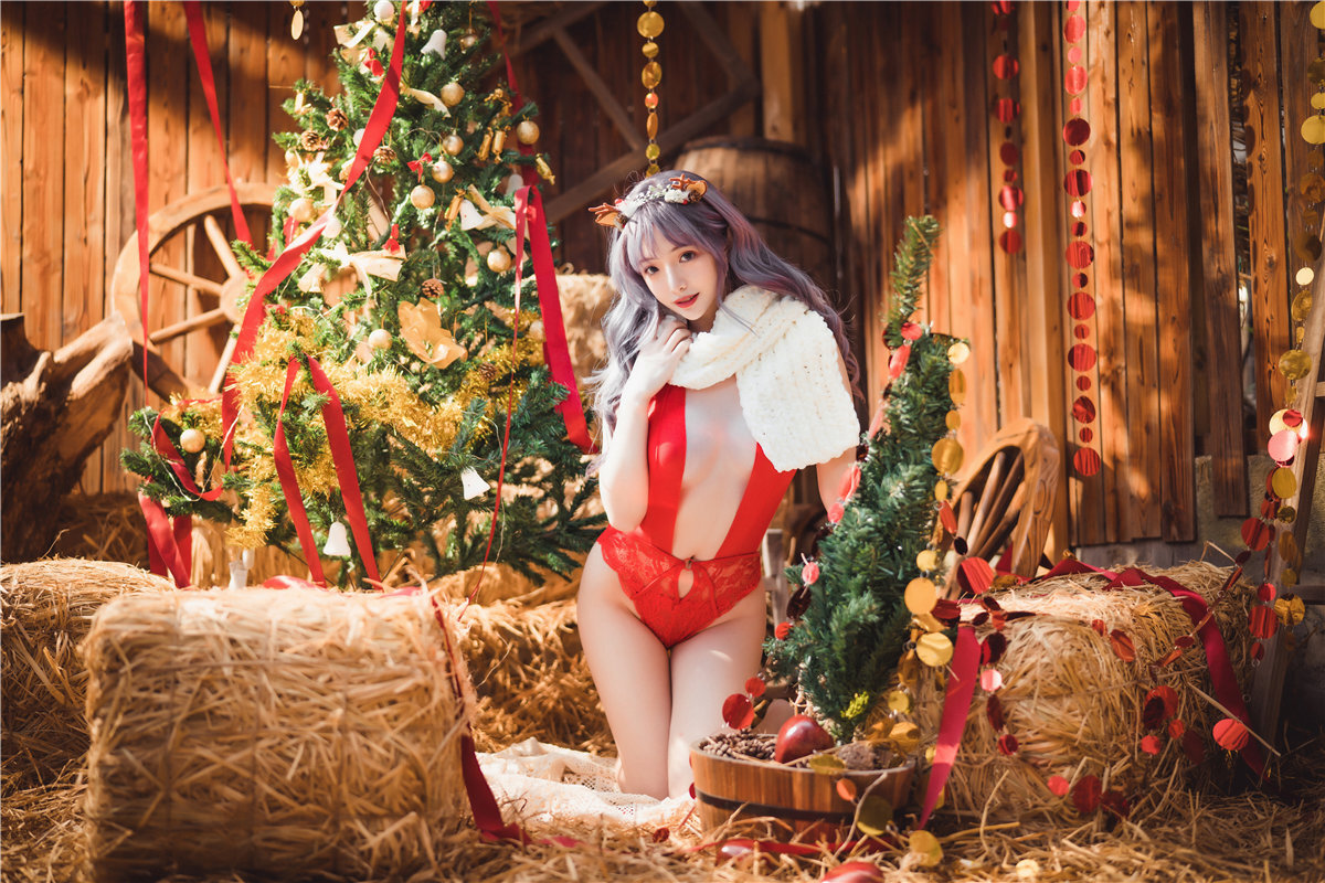 雯妹不讲道理 2020圣诞[30P-562MB]